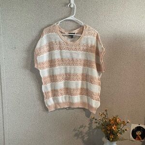 Forever 21 Cream and Tan Crew Neck‎ Sweater